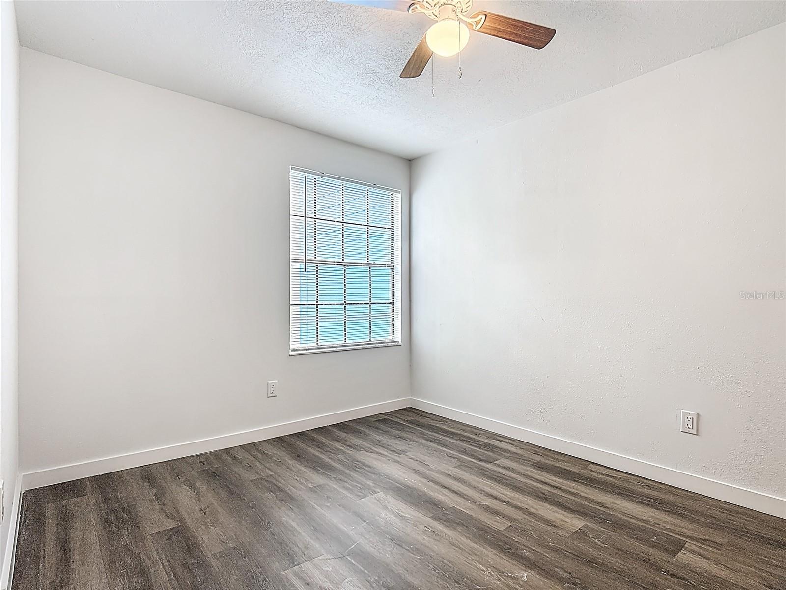 Image 18 of 34 For 2717 Poinciana Boulevard 176