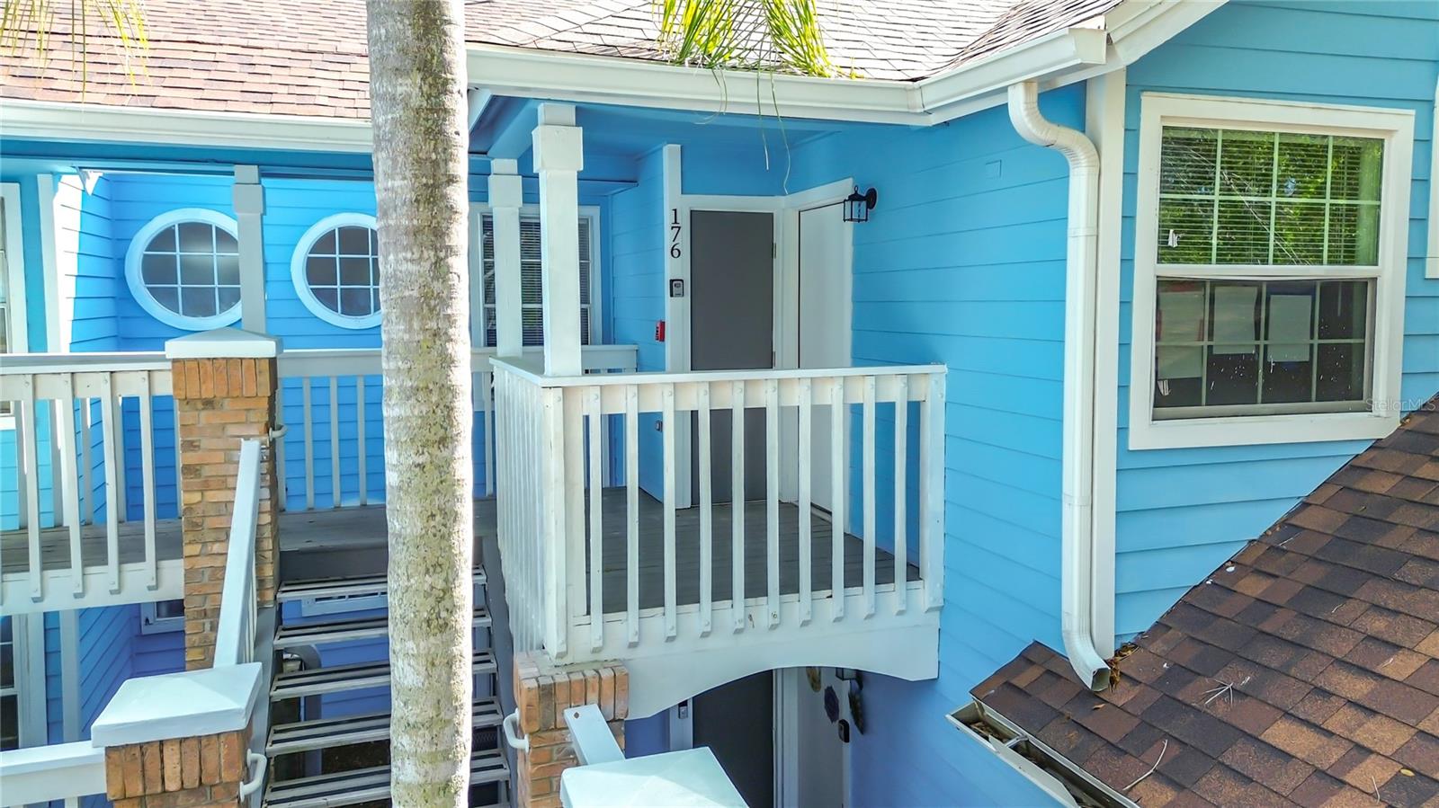 Image 3 of 34 For 2717 Poinciana Boulevard 176