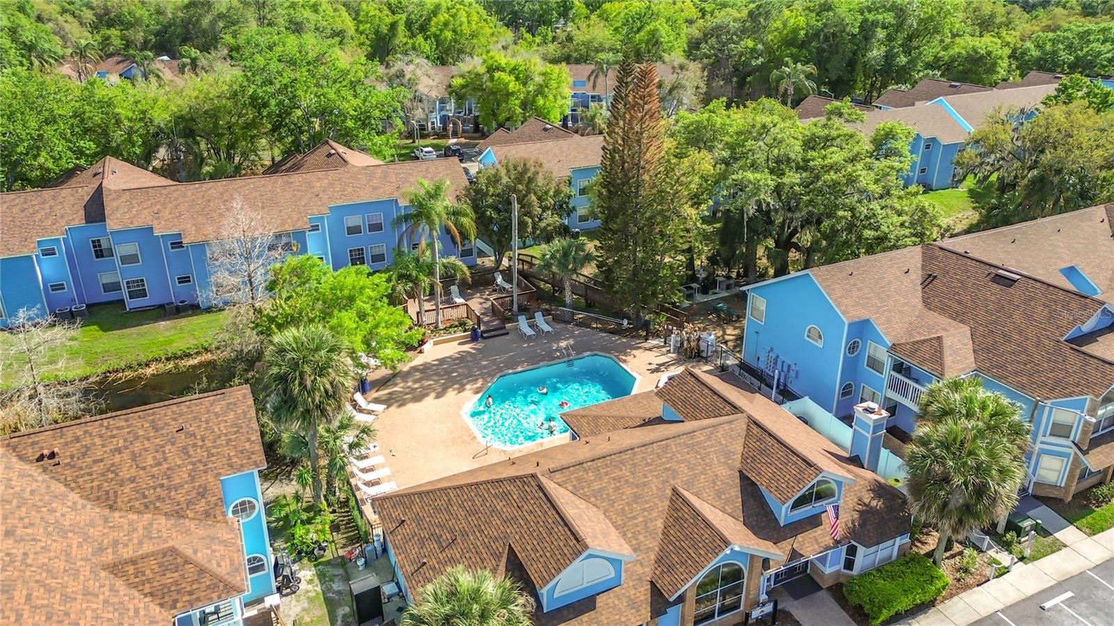 Image 31 of 34 For 2717 Poinciana Boulevard 176