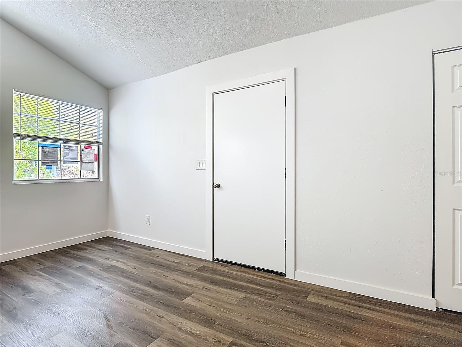 Image 8 of 34 For 2717 Poinciana Boulevard 176