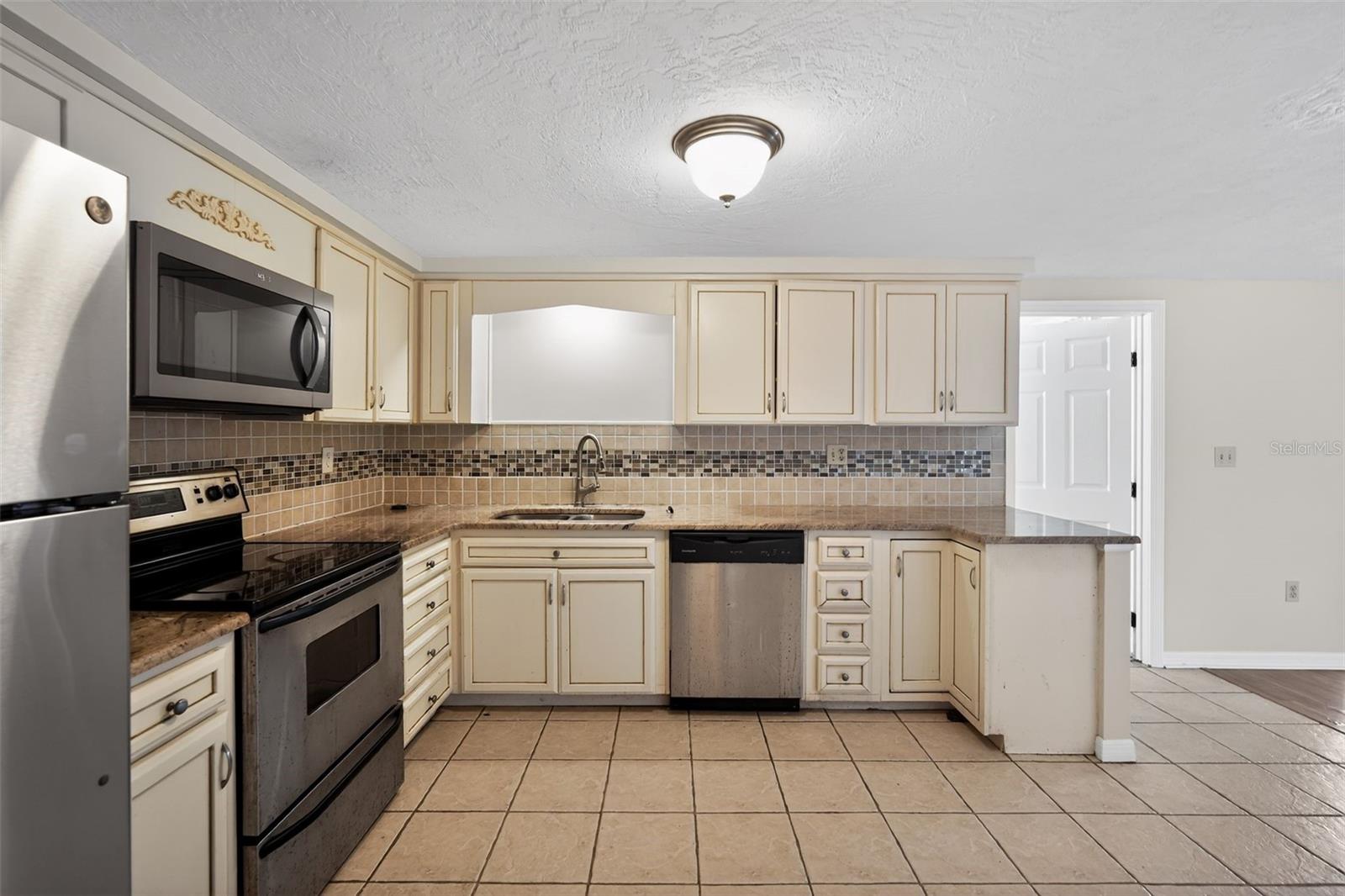 Image 11 of 30 For 3537 Seffner Drive