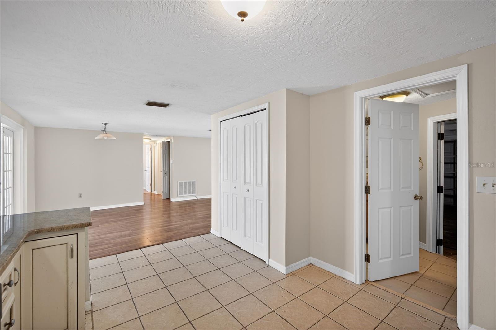 Image 14 of 30 For 3537 Seffner Drive