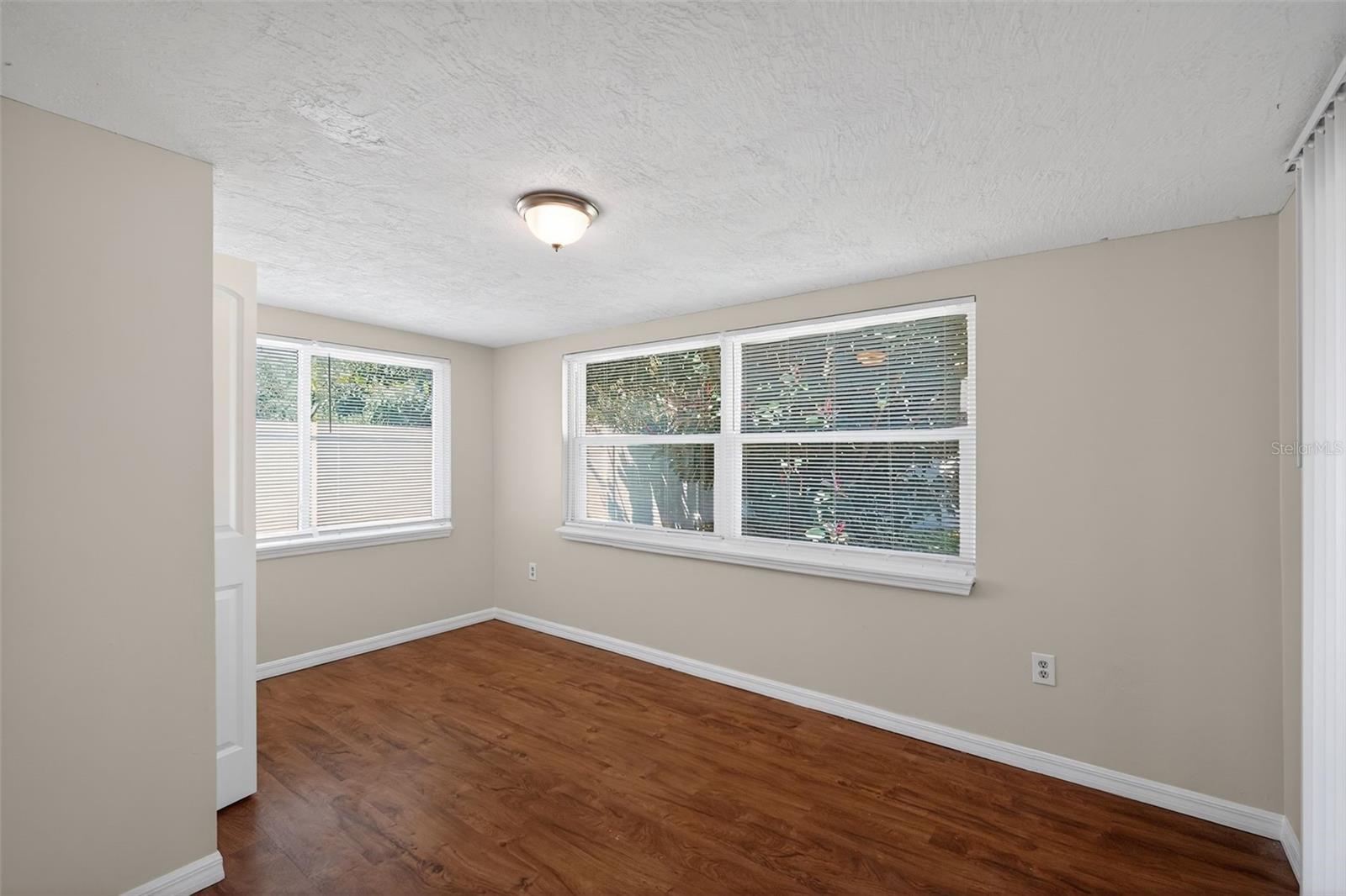 Image 5 of 30 For 3537 Seffner Drive