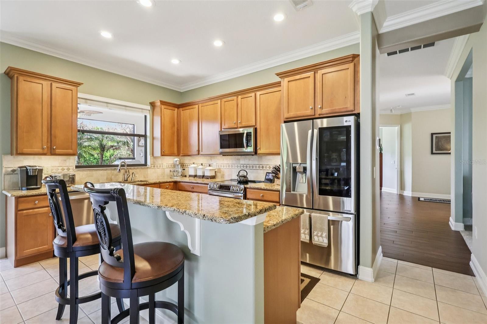 Image 18 of 59 For 235 Indian Wells Avenue