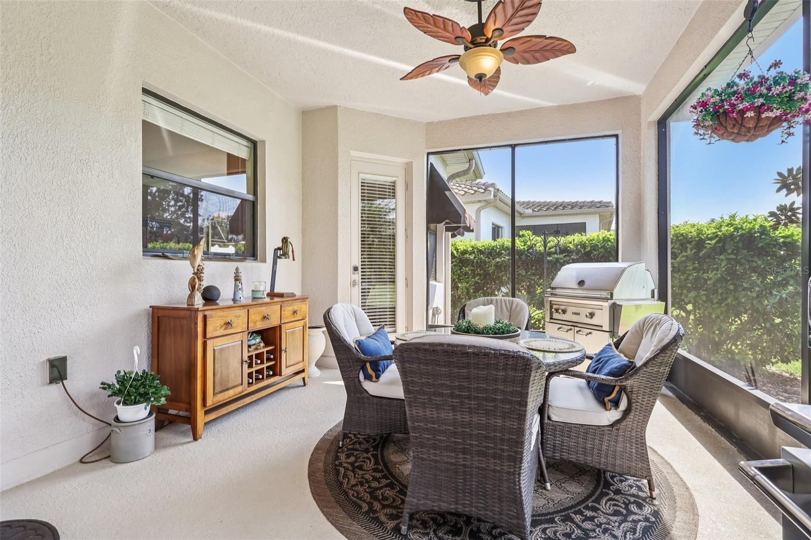 Image 30 of 59 For 235 Indian Wells Avenue