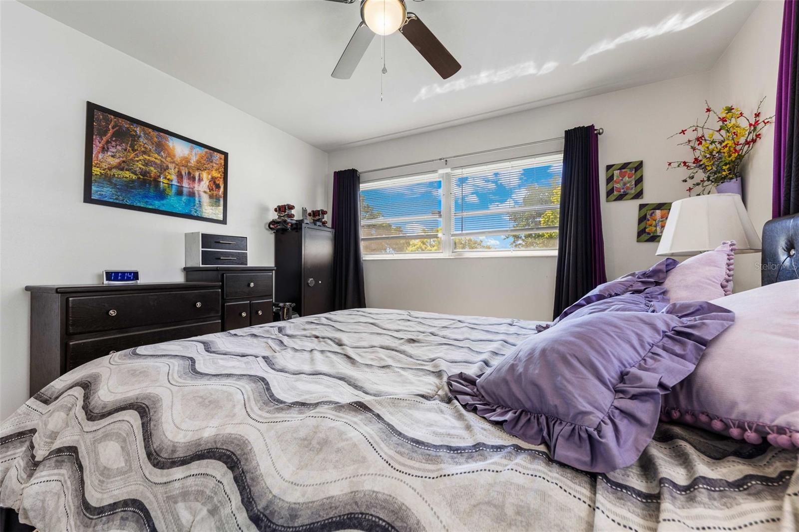 Image 14 of 33 For 936 Avenue T Se