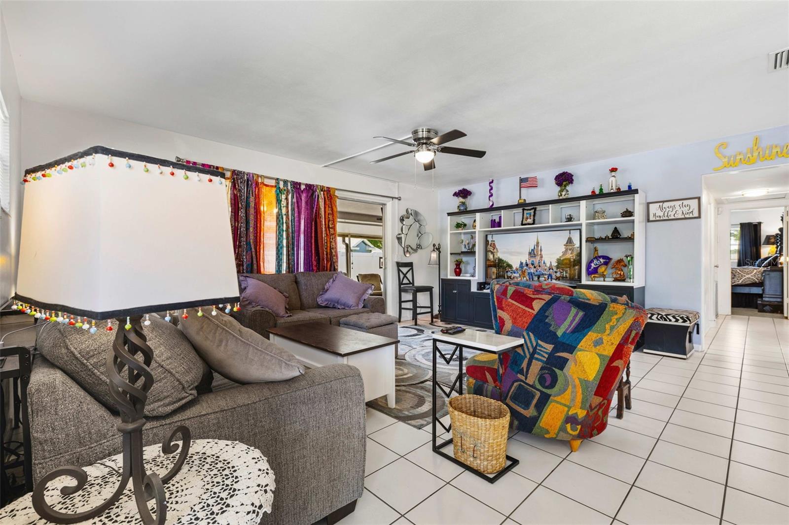 Image 22 of 33 For 936 Avenue T Se