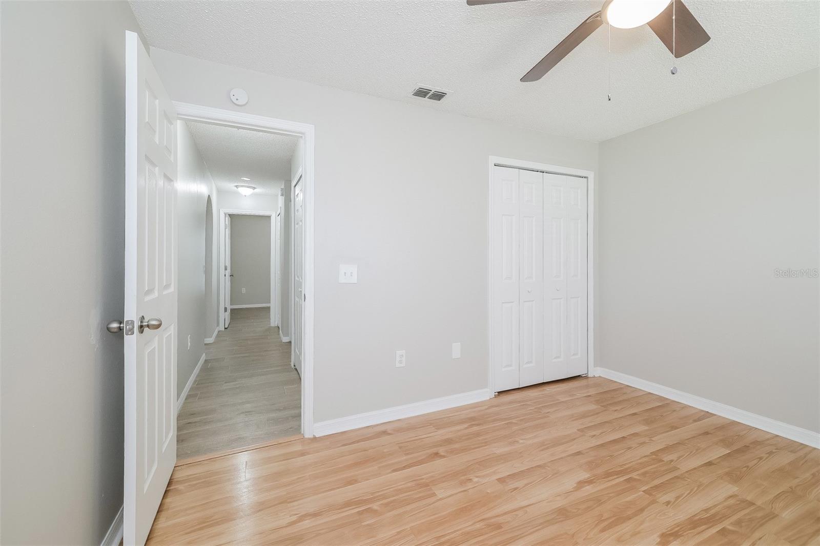 Image 11 of 16 For 721 Pelican Court