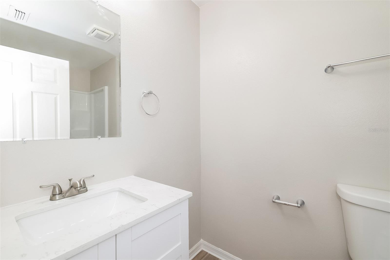 Image 13 of 16 For 721 Pelican Court