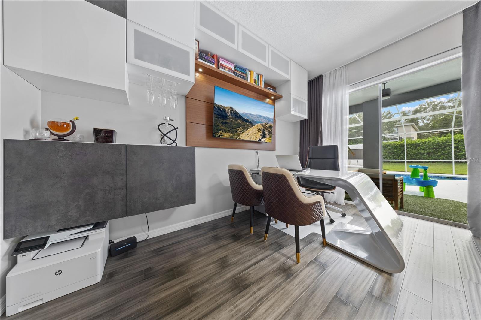 Image 10 of 40 For 7770 Glynde Hill Drive