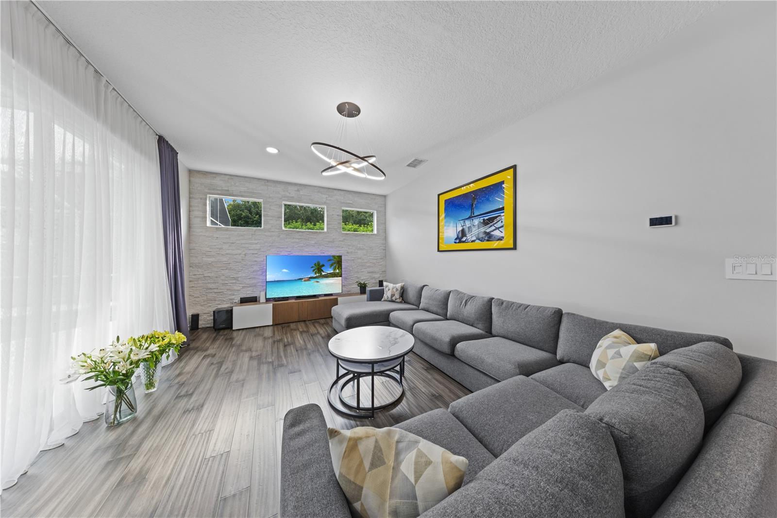 Image 21 of 40 For 7770 Glynde Hill Drive