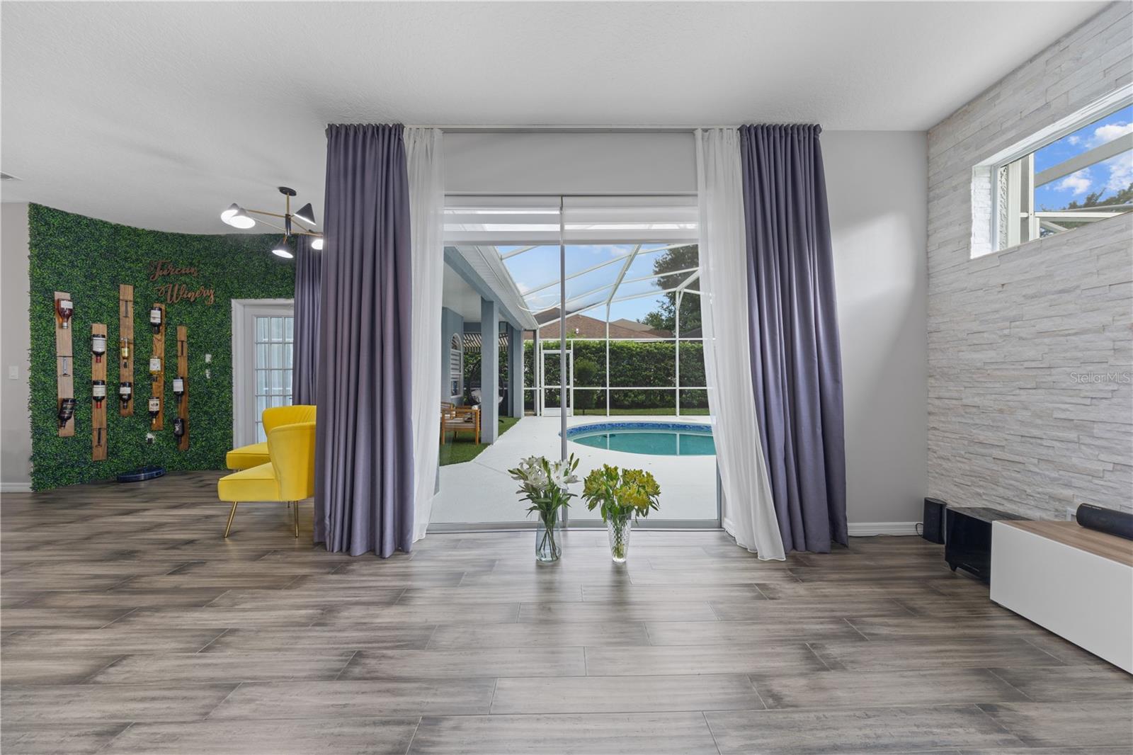 Image 23 of 40 For 7770 Glynde Hill Drive