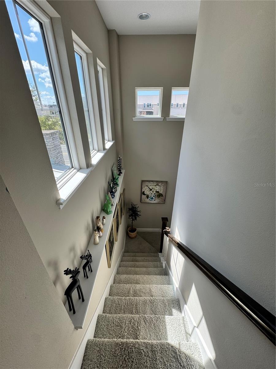 Image 14 of 34 For 7761 Laureate Boulevard