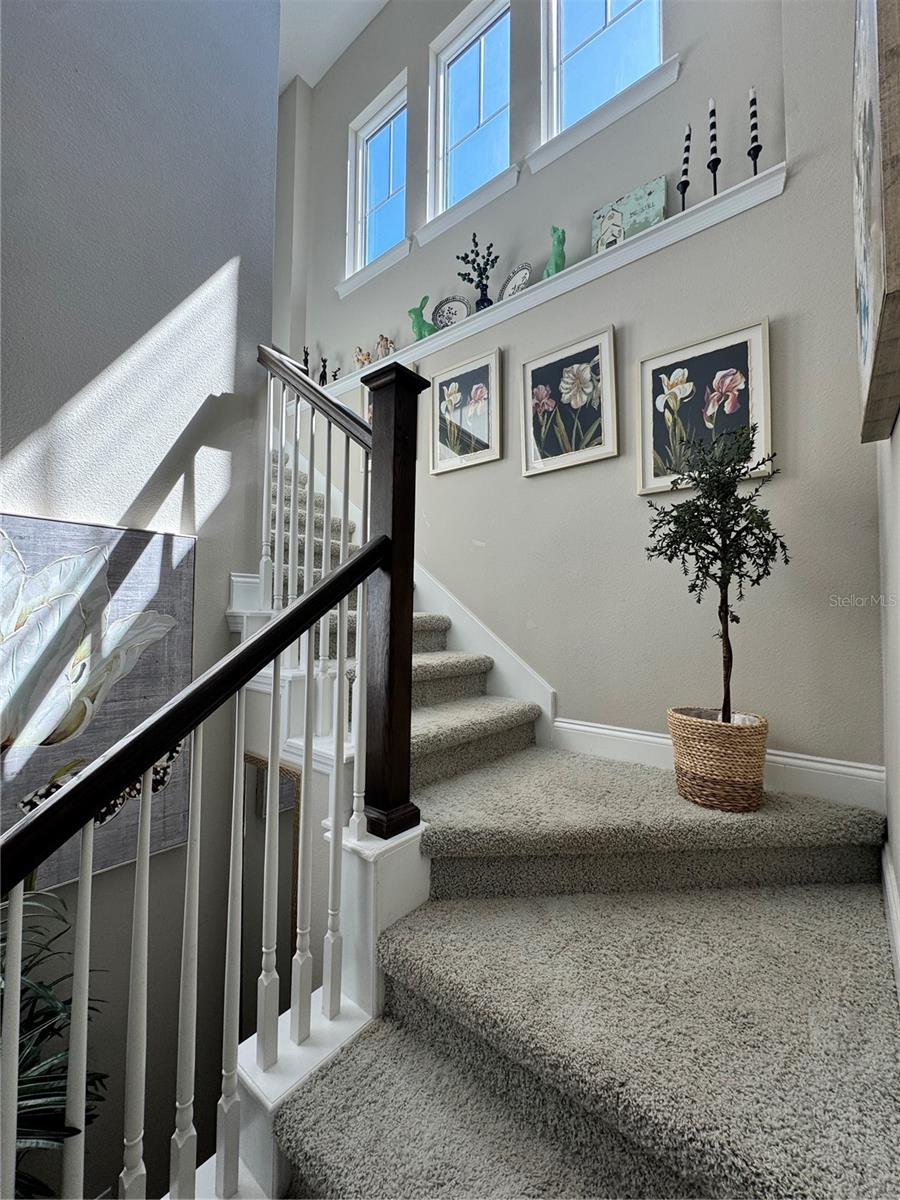 Image 8 of 34 For 7761 Laureate Boulevard