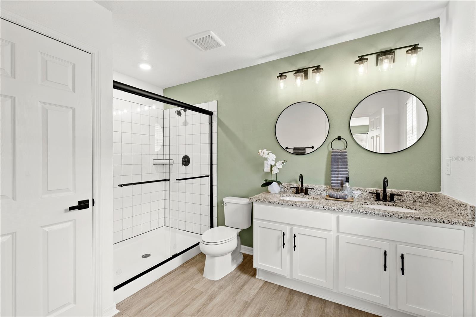 Image 24 of 48 For 2342 Twin Flower Lane