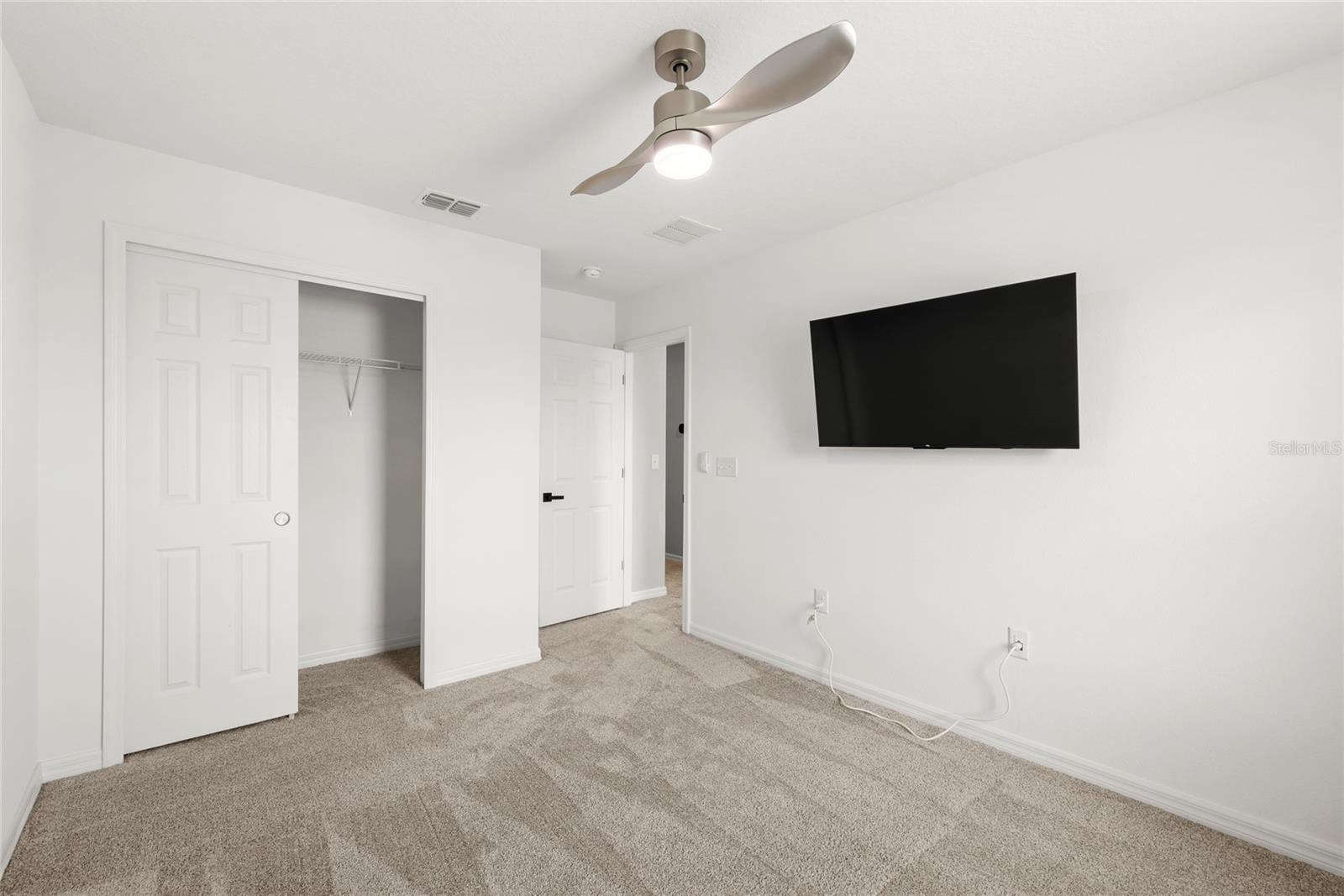 Image 32 of 48 For 2342 Twin Flower Lane