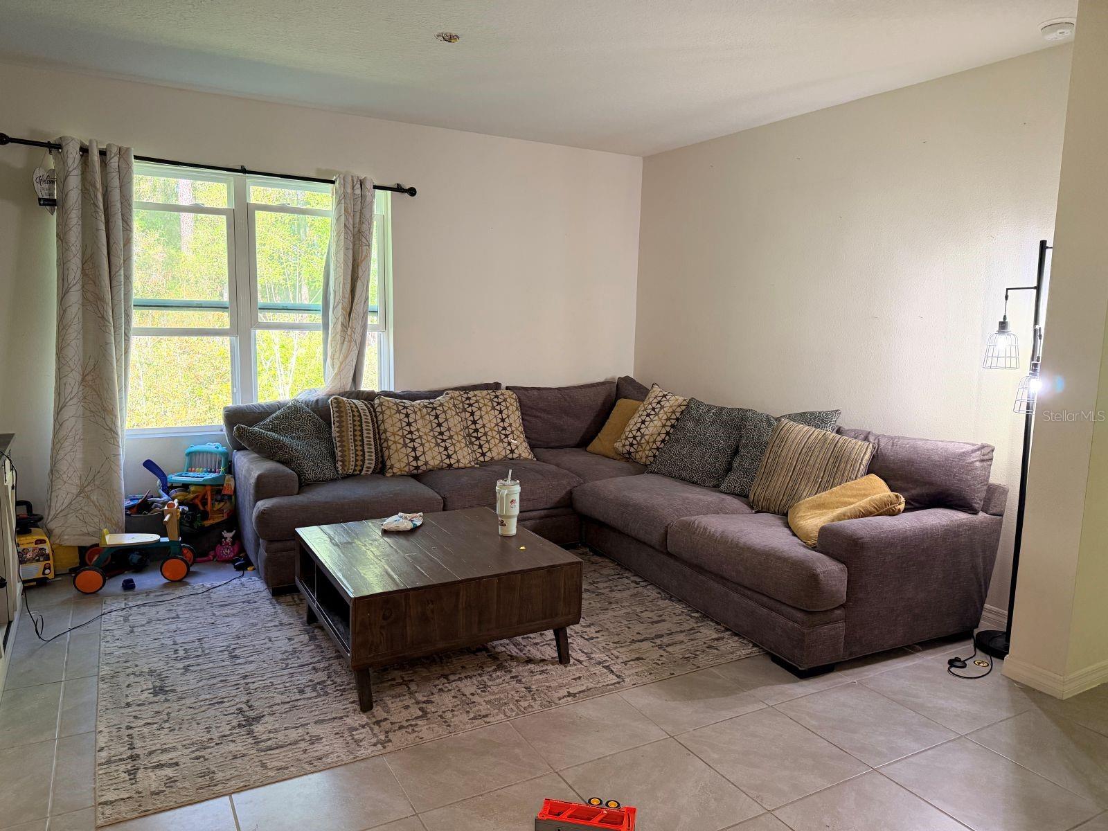 Image 4 of 11 For 507 Lady Irelyn Court