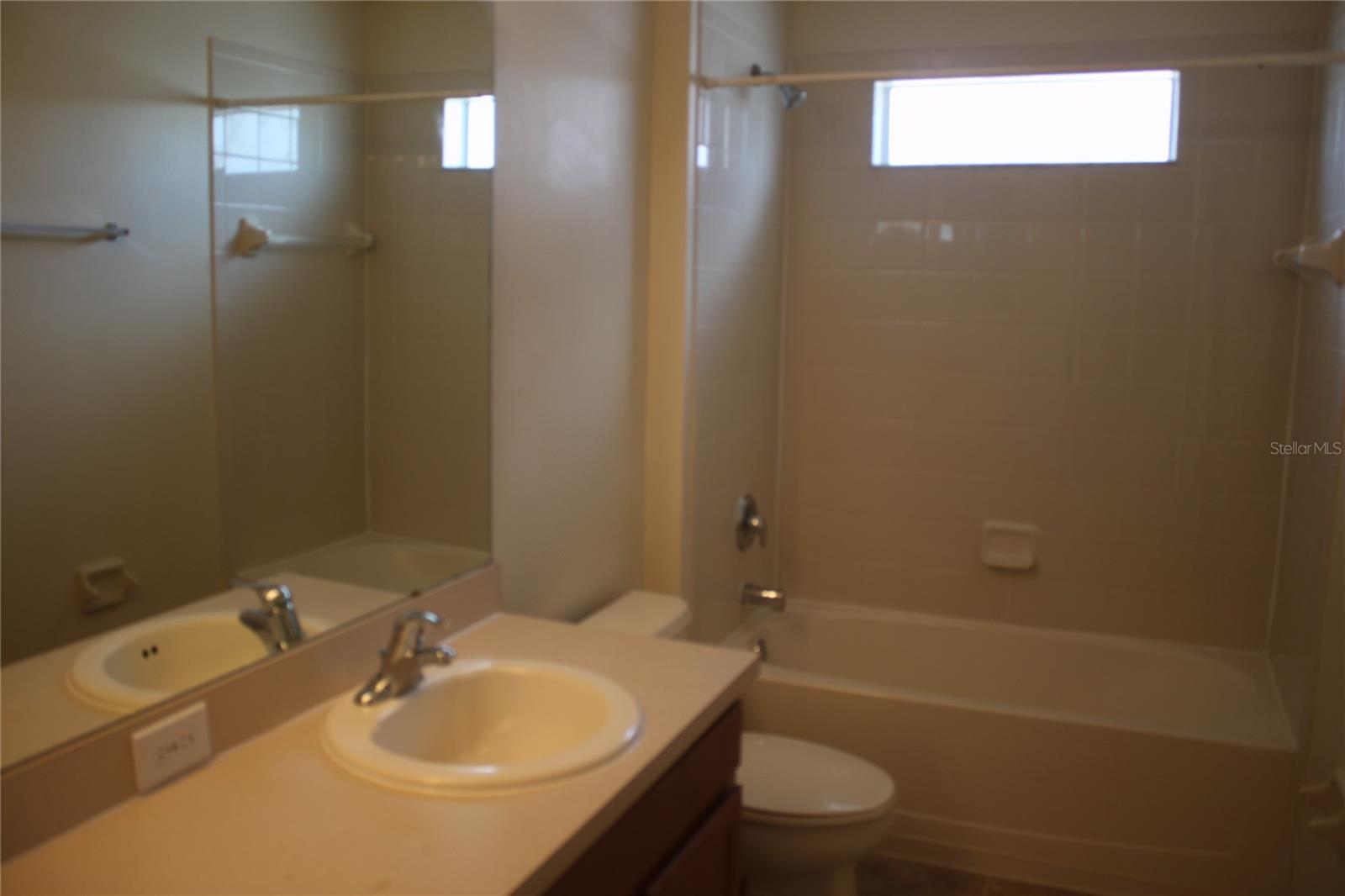 Image 17 of 20 For 4542 Blue Major Drive