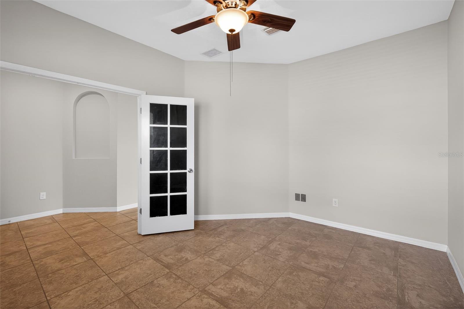 Image 11 of 30 For 15303 Long Cypress Drive