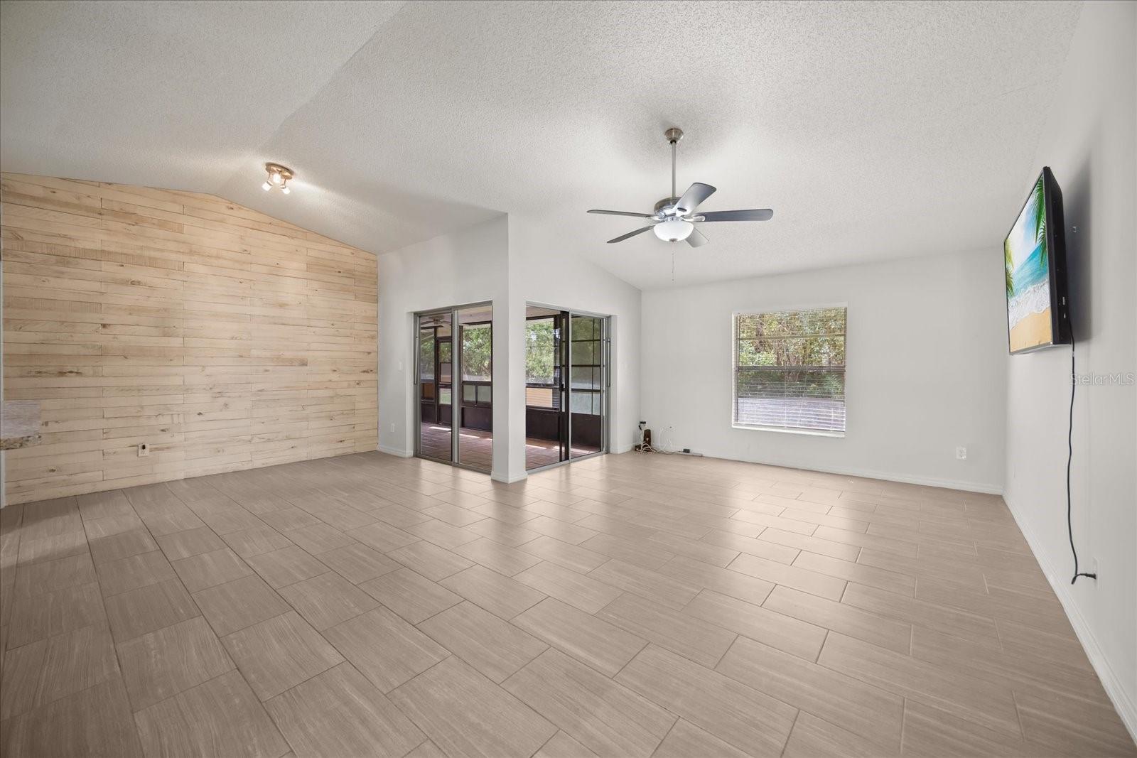 Image 4 of 22 For 5336 Silent Brook Drive