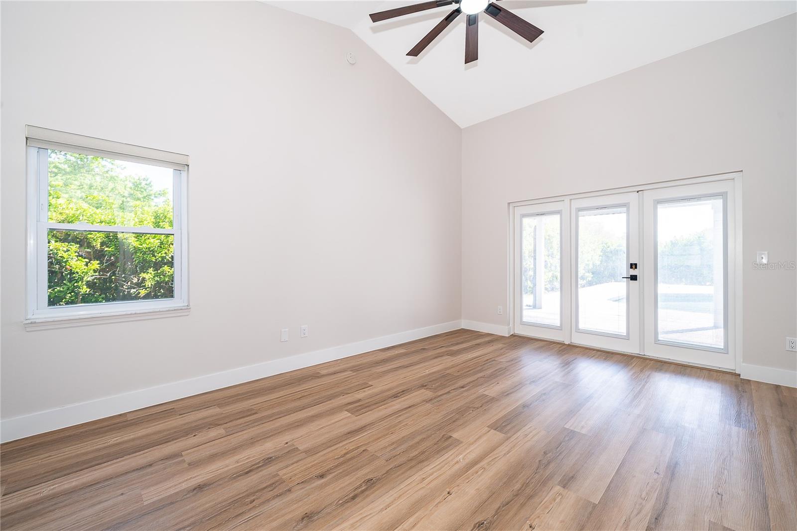 Image 14 of 32 For 2203 Bancroft Boulevard