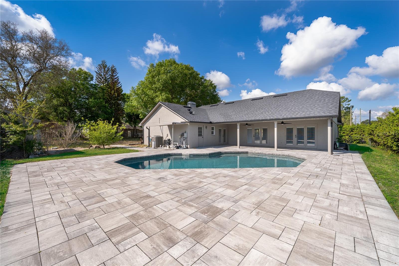 Image 26 of 32 For 2203 Bancroft Boulevard