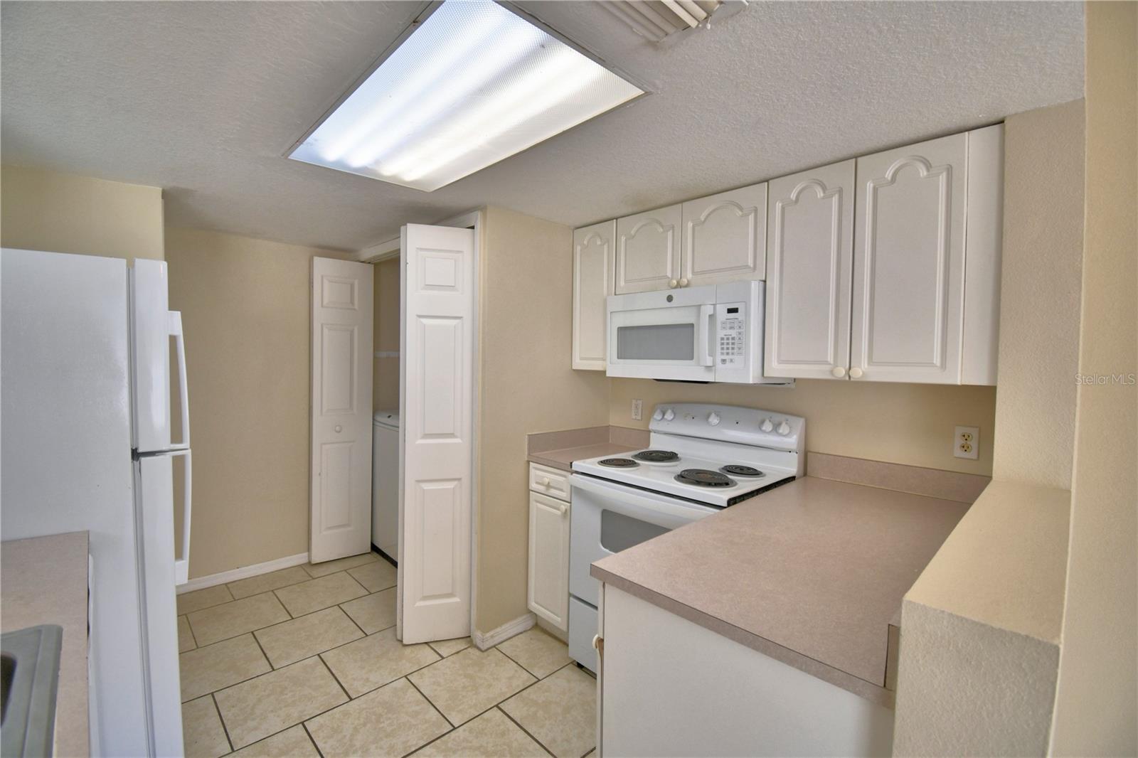 Image 14 of 58 For 217 Australian Way