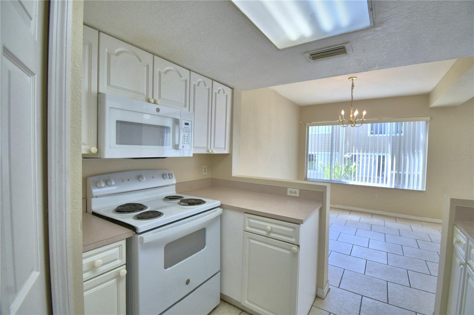 Image 18 of 58 For 217 Australian Way