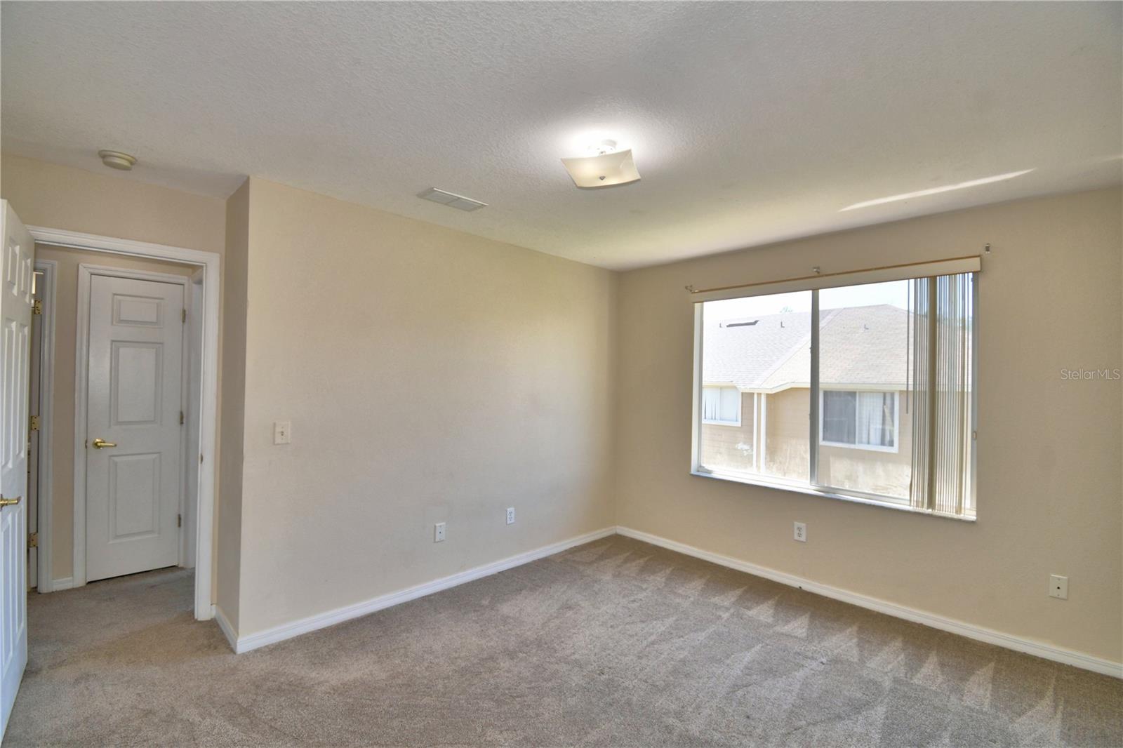 Image 38 of 58 For 217 Australian Way