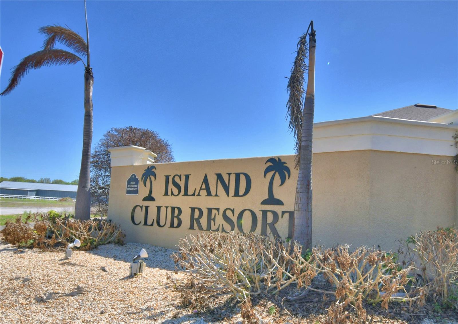 Image 4 of 58 For 217 Australian Way