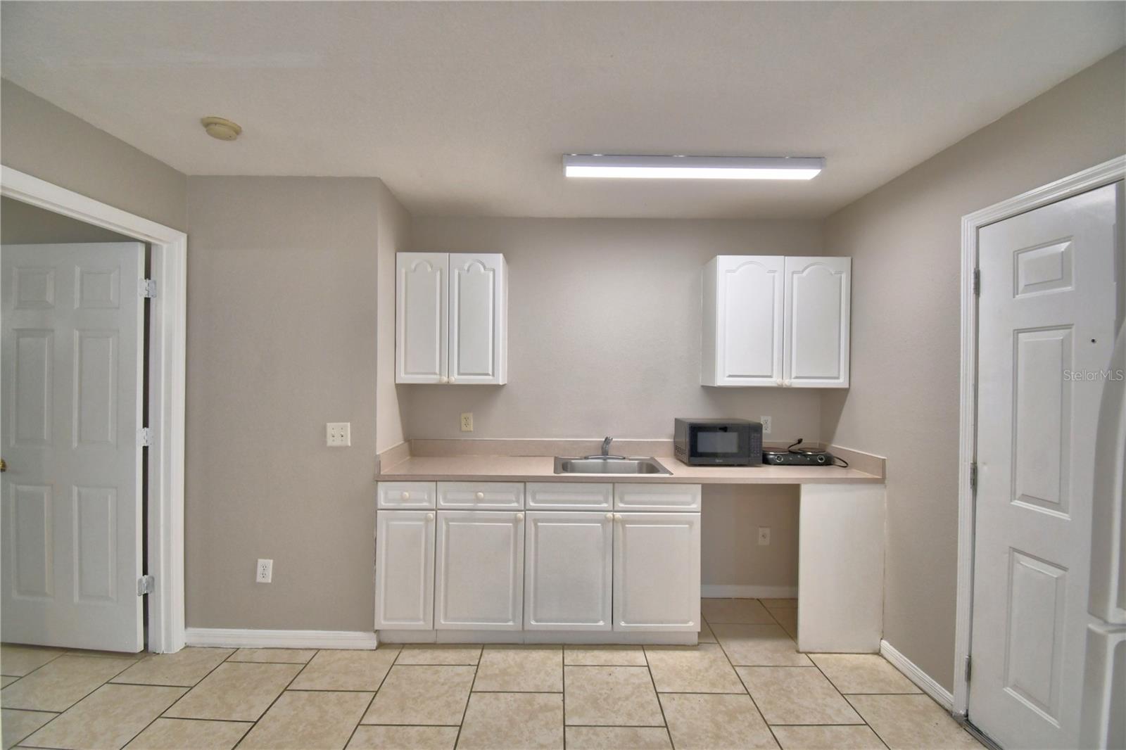 Image 46 of 58 For 217 Australian Way