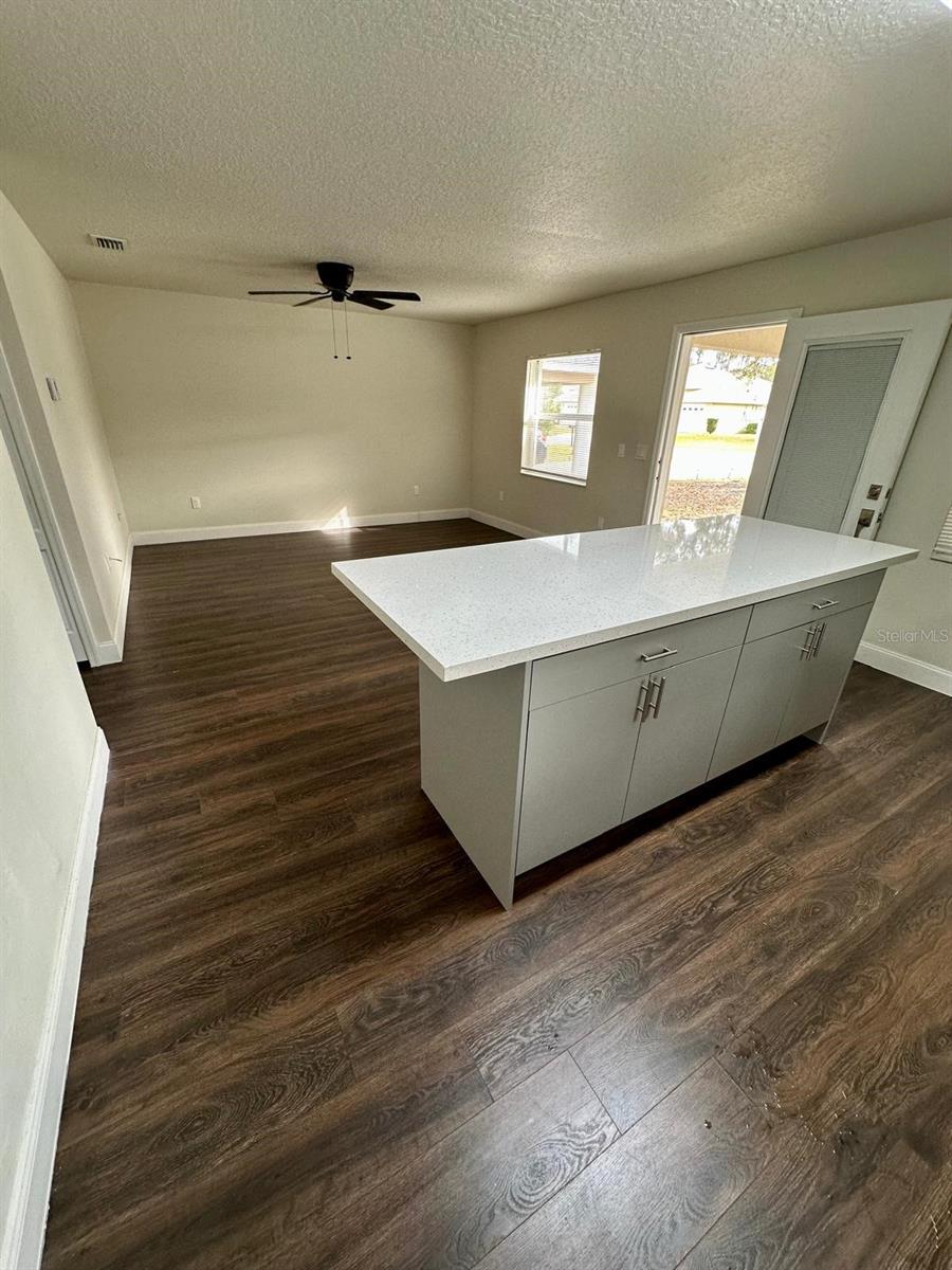 Image 9 of 19 For 5 Eton Lane 