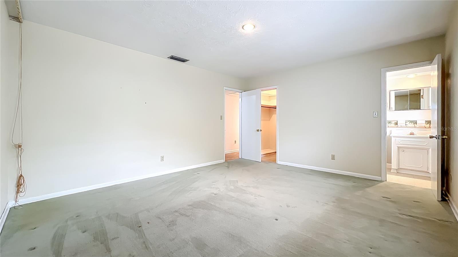 Image 28 of 52 For 2600 Mohawk Trail