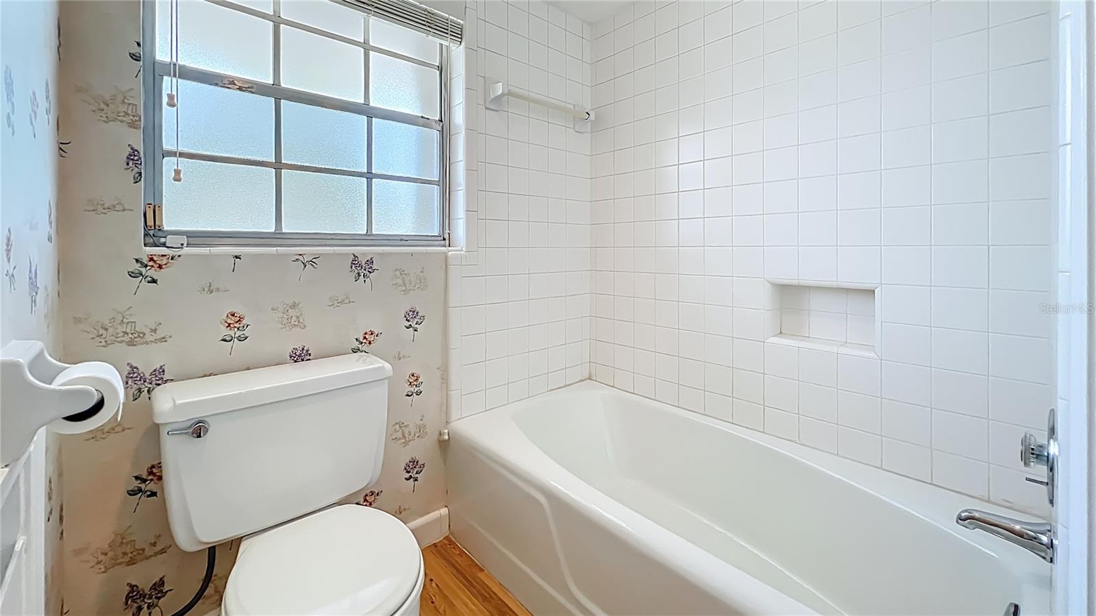 Image 34 of 52 For 2600 Mohawk Trail