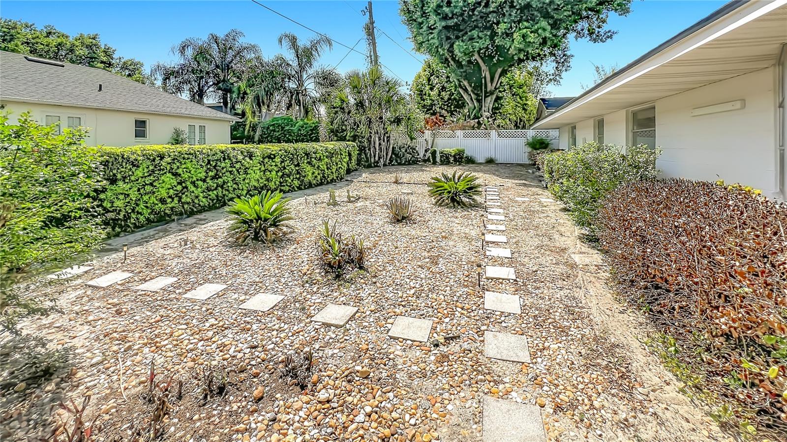 Image 44 of 52 For 2600 Mohawk Trail