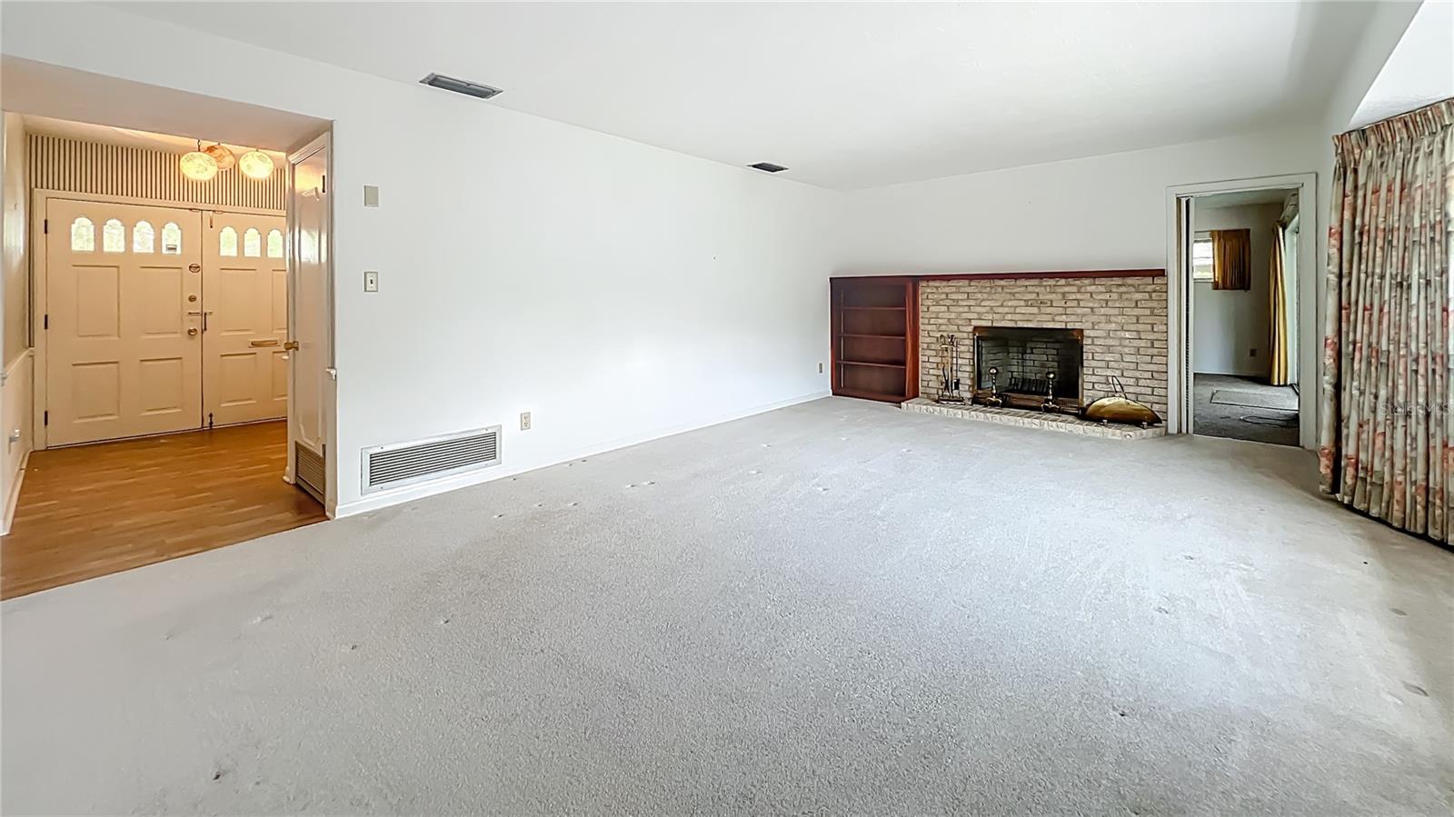 Image 6 of 52 For 2600 Mohawk Trail