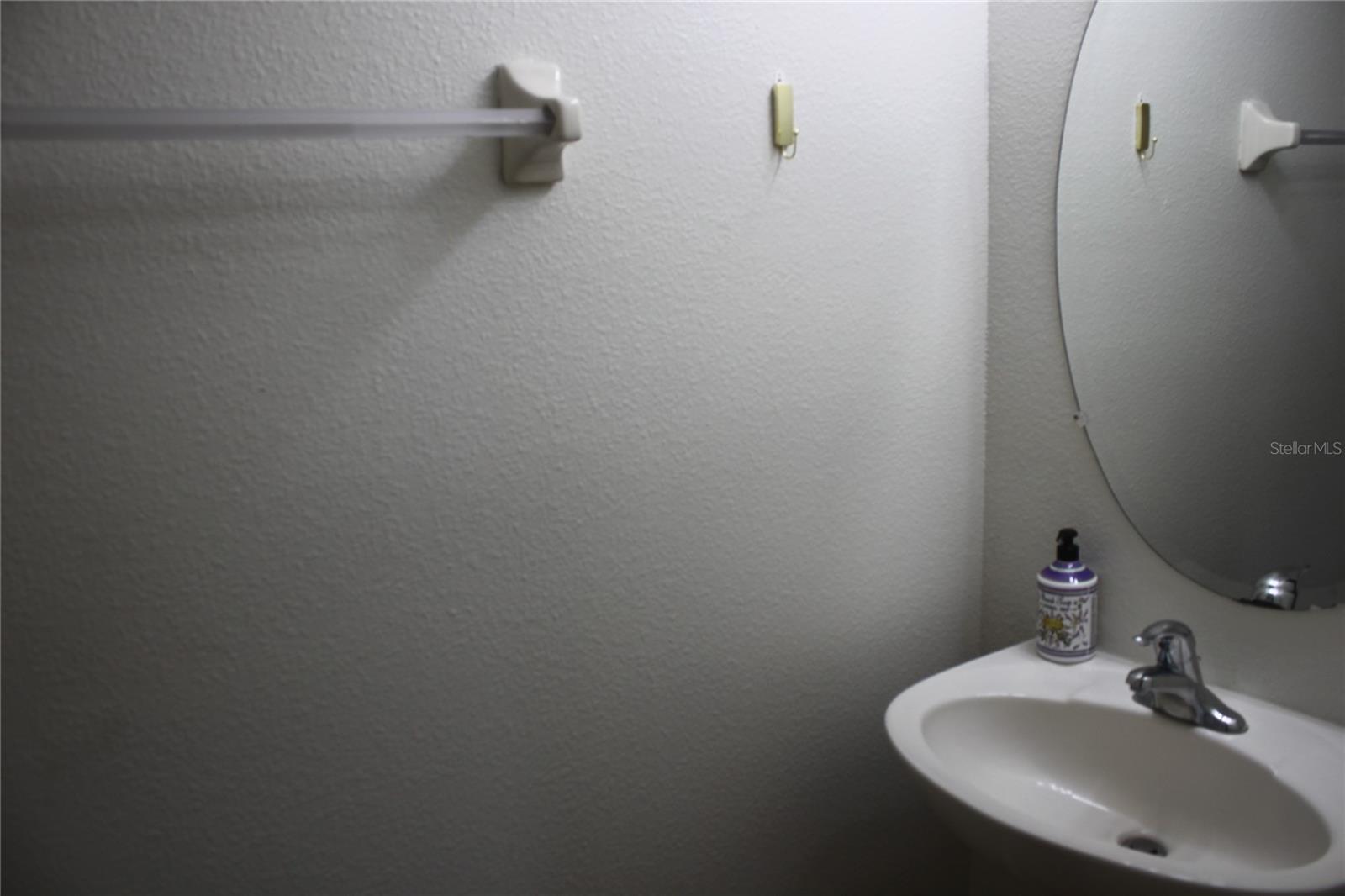 Image 4 of 26 For 3222 Villa Strada Way