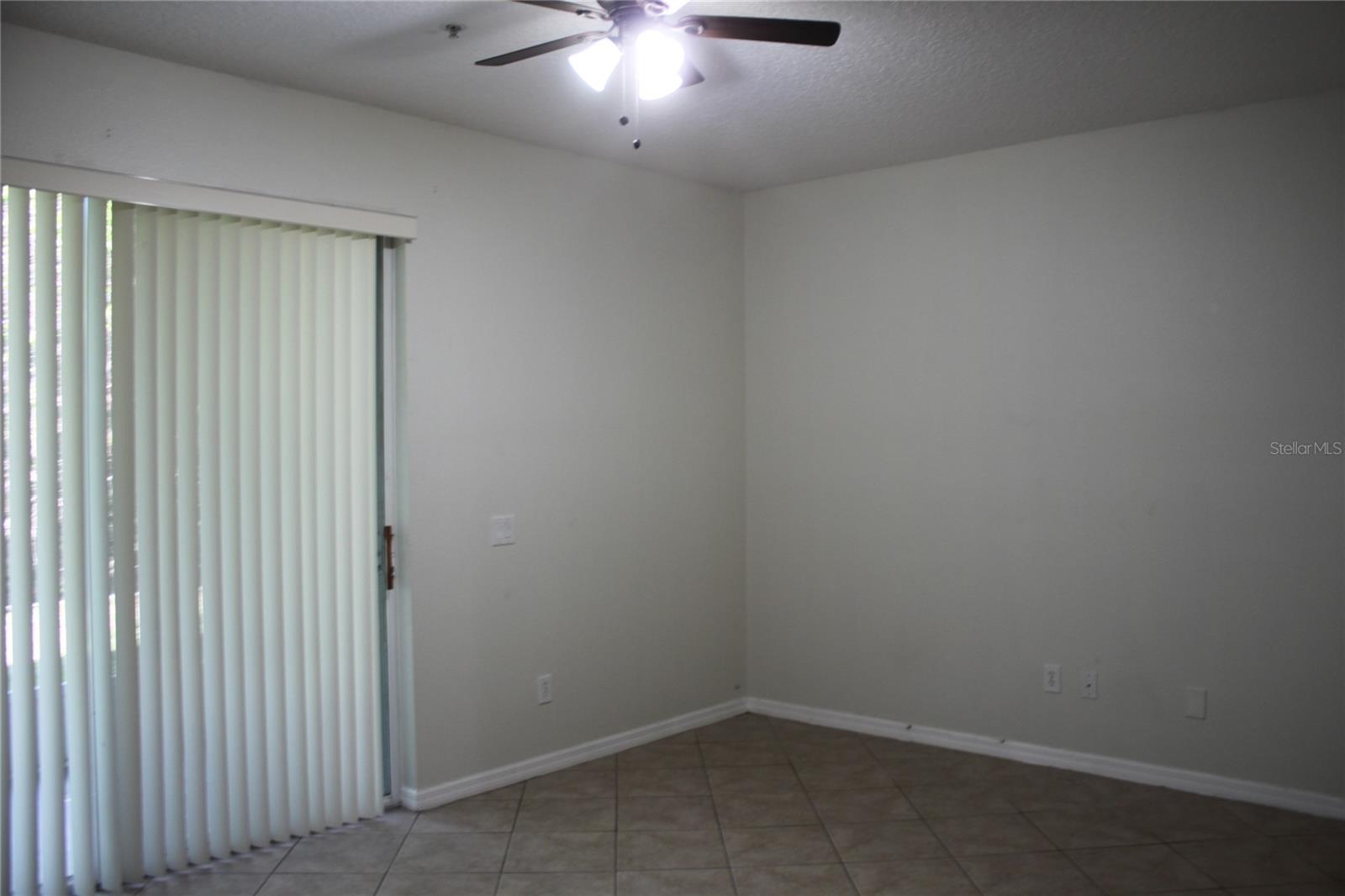 Image 7 of 26 For 3222 Villa Strada Way