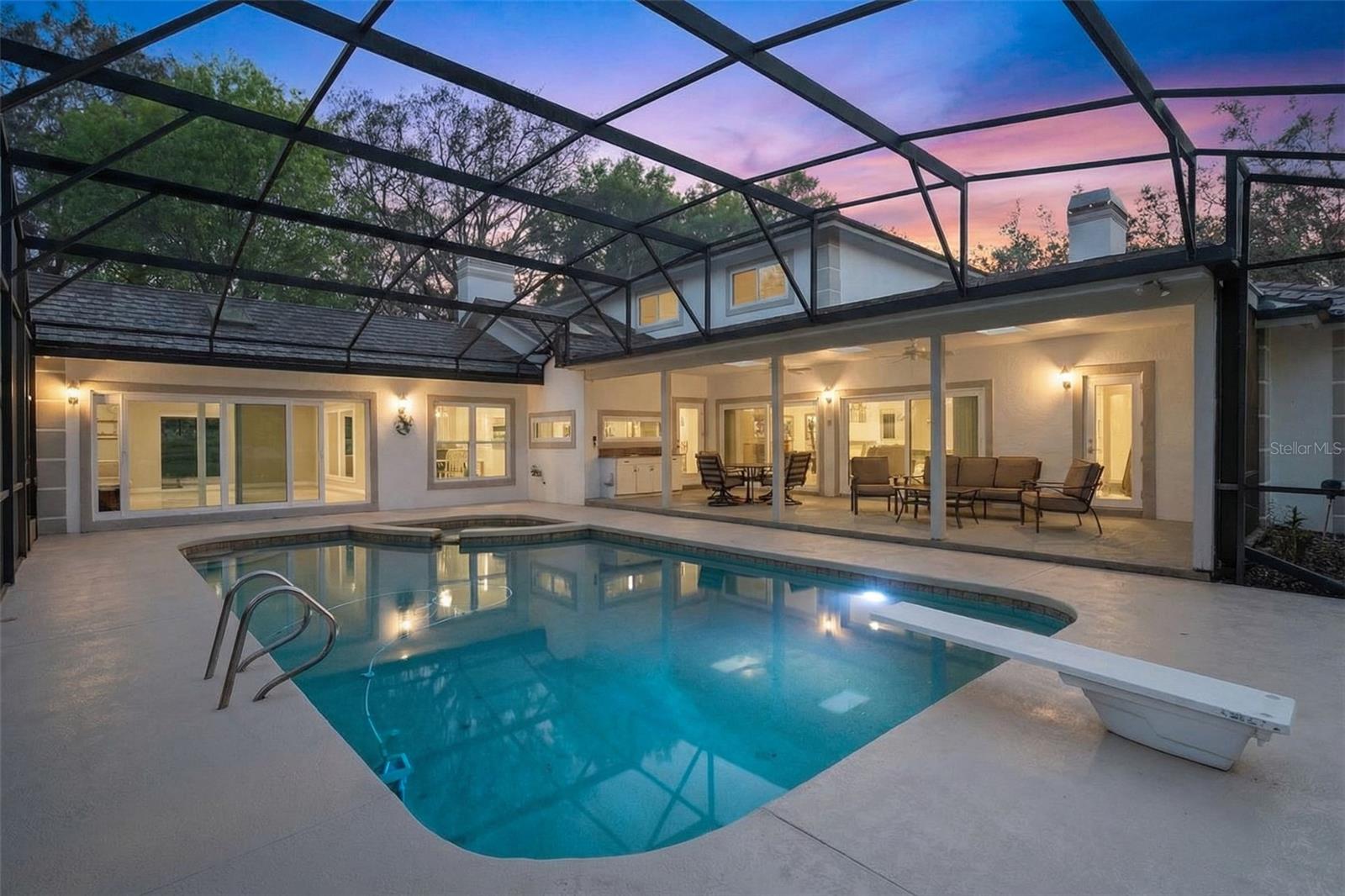 Image 30 of 43 For 1805 Meadowbend Drive