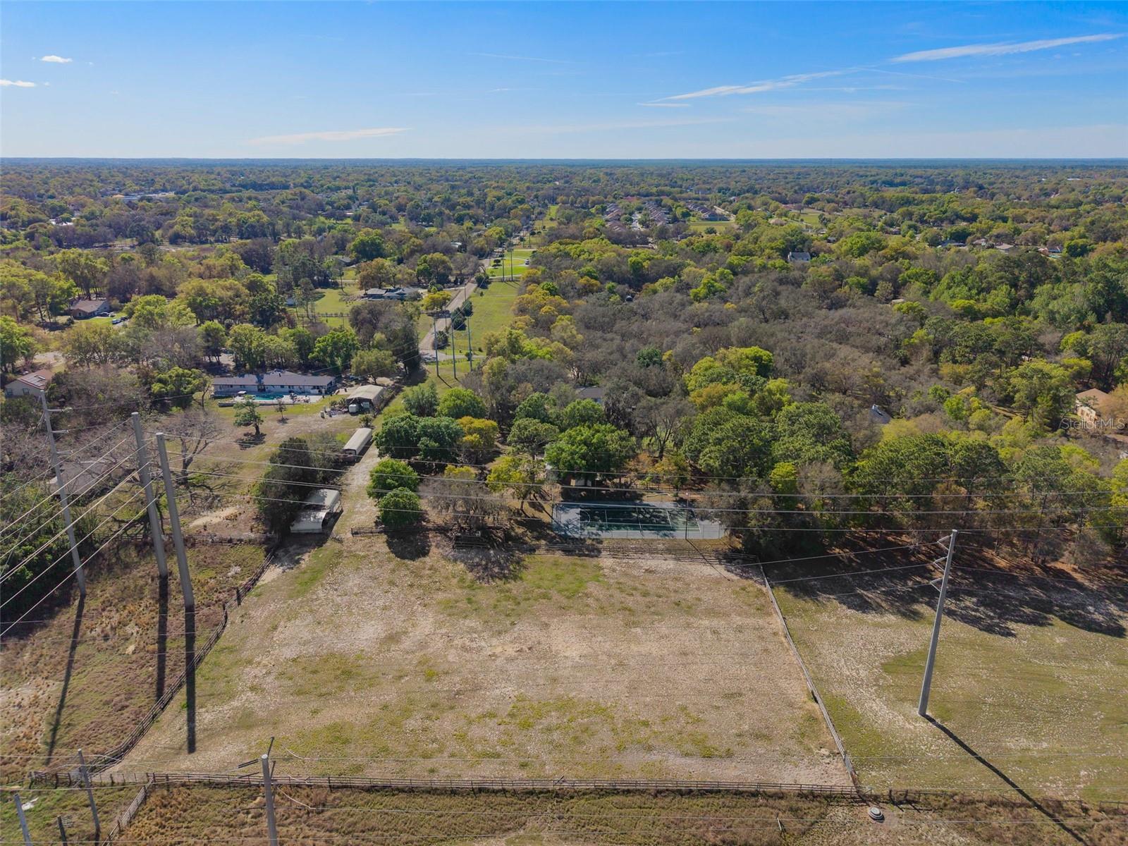 Image 42 of 43 For 1805 Meadowbend Drive