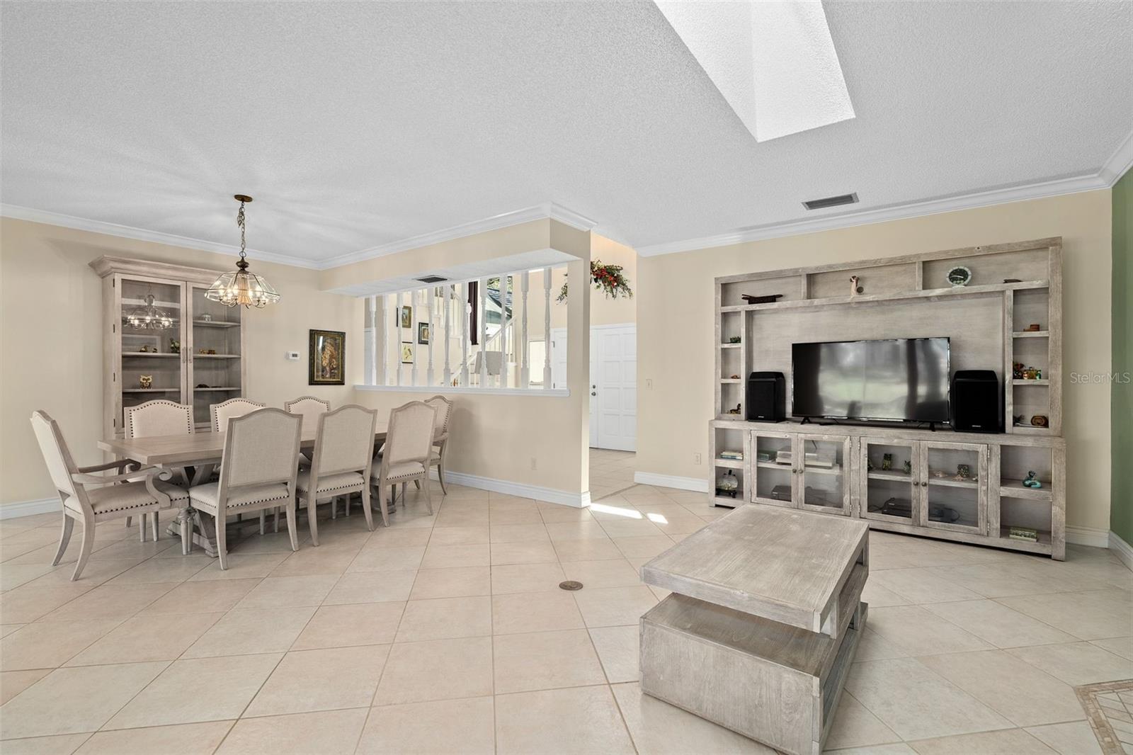 Image 6 of 43 For 1805 Meadowbend Drive