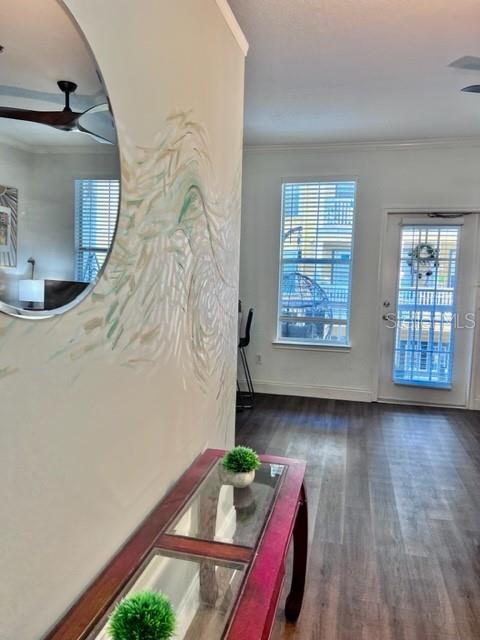 Image 36 of 62 For 860 N Orange Avenue 268