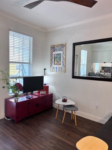 Image 5 of 62 For 860 N Orange Avenue 268
