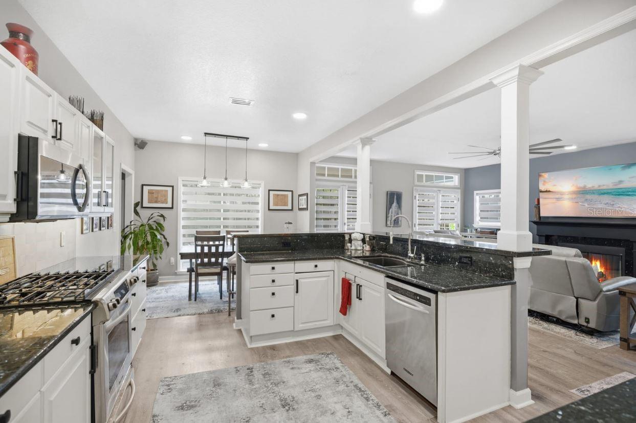 Image 12 of 49 For 111 Kennison