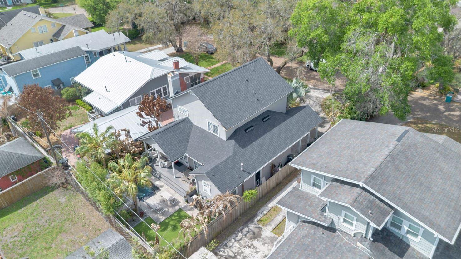 Image 47 of 49 For 111 Kennison