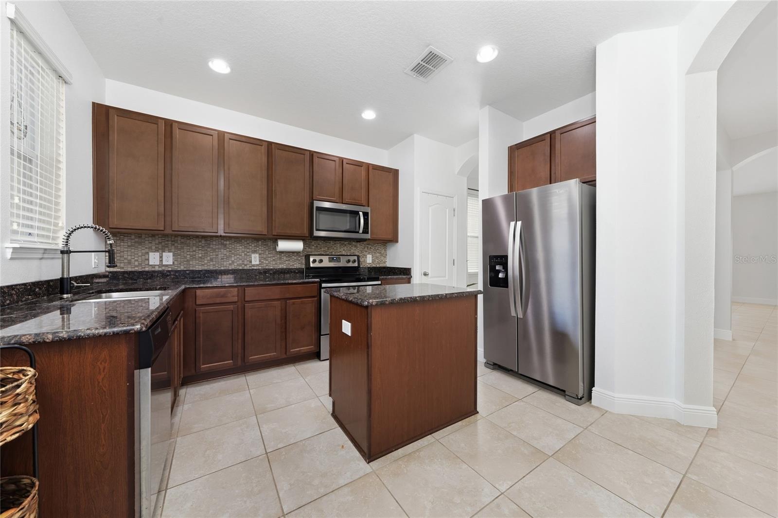 Image 6 of 28 For 12784 Garridan Avenue