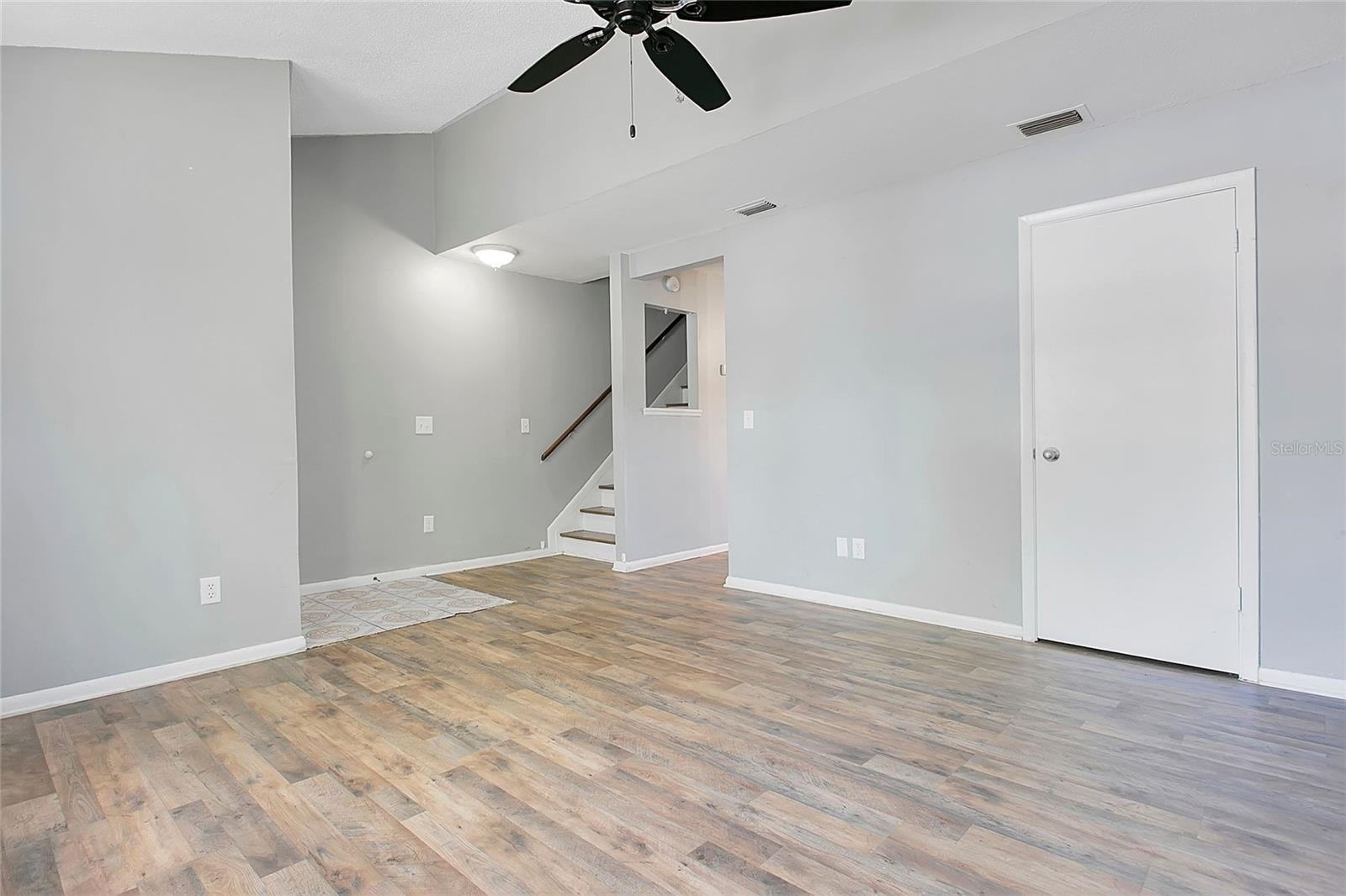 Image 4 of 33 For 832 25th Street