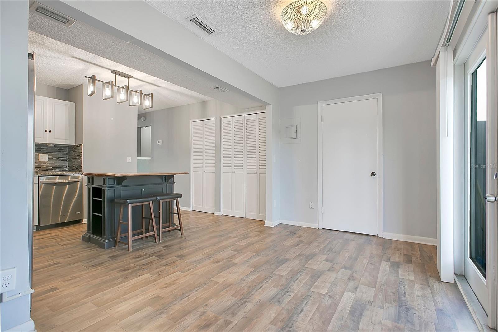 Image 6 of 33 For 832 25th Street