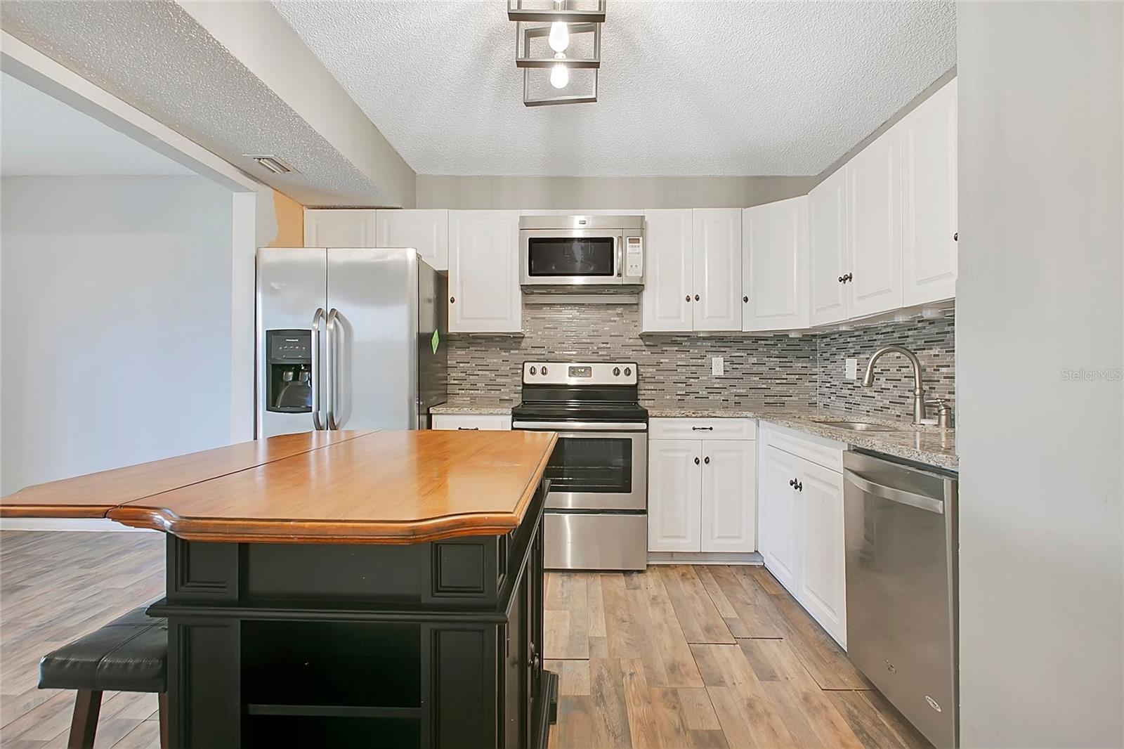 Image 8 of 33 For 832 25th Street