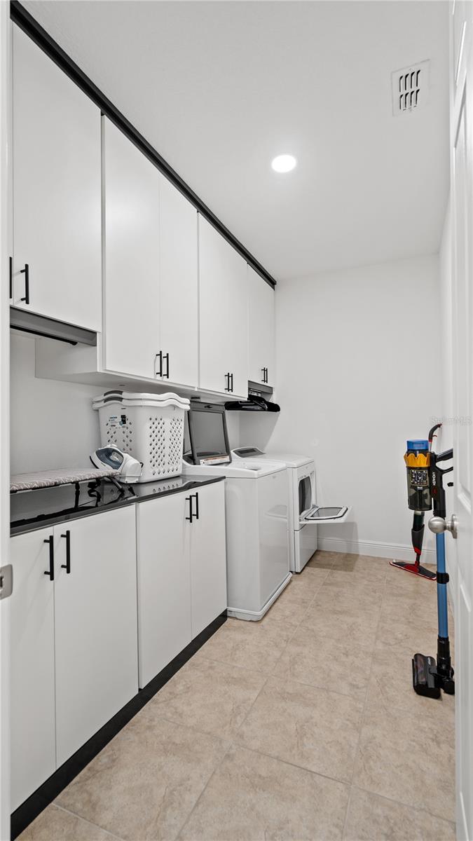 Image 69 of 87 For 14735 Seton Creek Boulevard